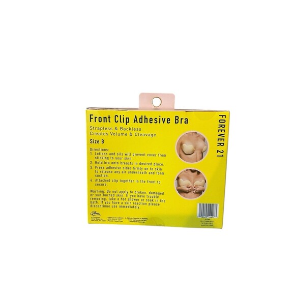 NEW in Box Forever 21 Front Clip Adhesive Bra Strapless Backless Beige Size B - Picture 2 of 2